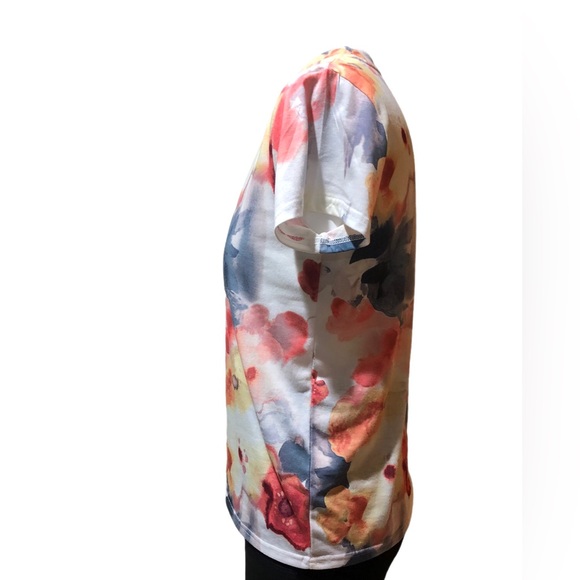 Exclusive Floral Tee - Picture 3 of 3